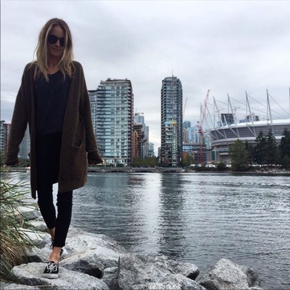 Aritzia Aronson Alpaca & Wool Cardigan - Picture 7 of 8